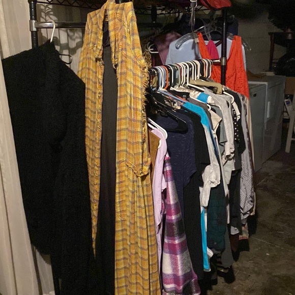 Going out of biz soon - Make me an offer- dirt low everything has to go! 🎉🎉🎉 - Picture 2 of 4